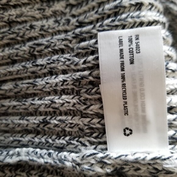 Gap Designed & Crafted Sweater (S) - Picture 4 of 4